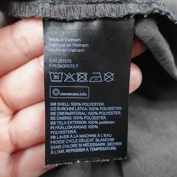 H&M Womens Top 6 Black Sheer Flowy Minimalist Shell Capsule Flutter Y2K Retro - Picture 7 of 11